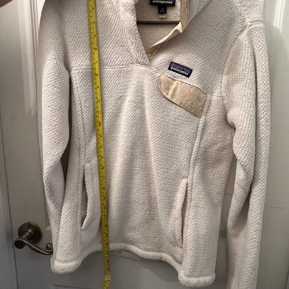 Patagonia Off-White Fleece 3/4 pullover - Picture 8 of 12